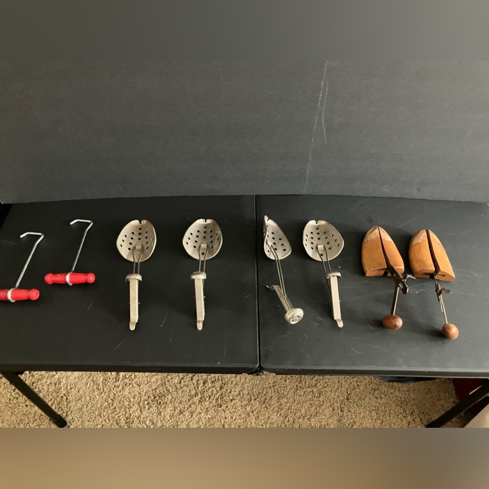 Shoe stretchers and boot strap grabber